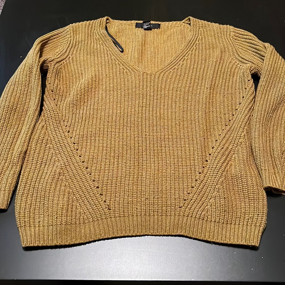 Brown Knit V Neck Forever 21 Long-Sleeve Sweater, Size Small